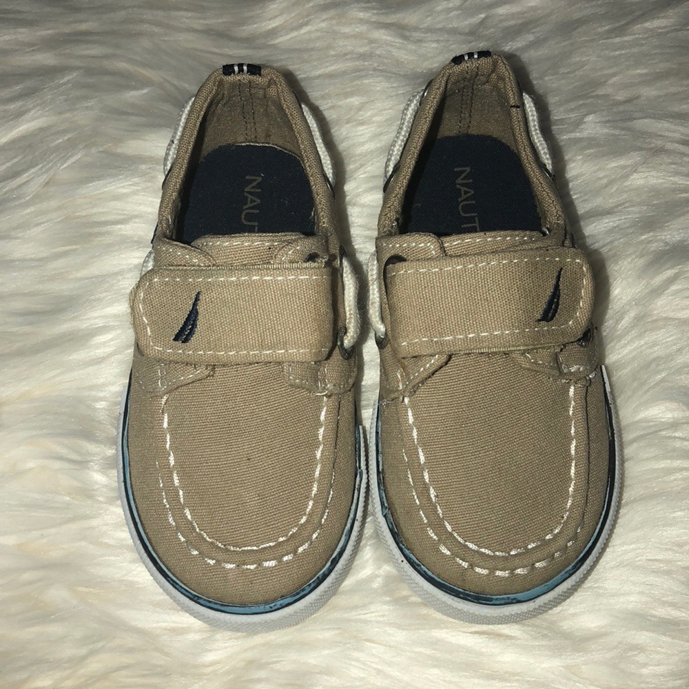 Boys Nautica boat shoes - Picture 8 of 8